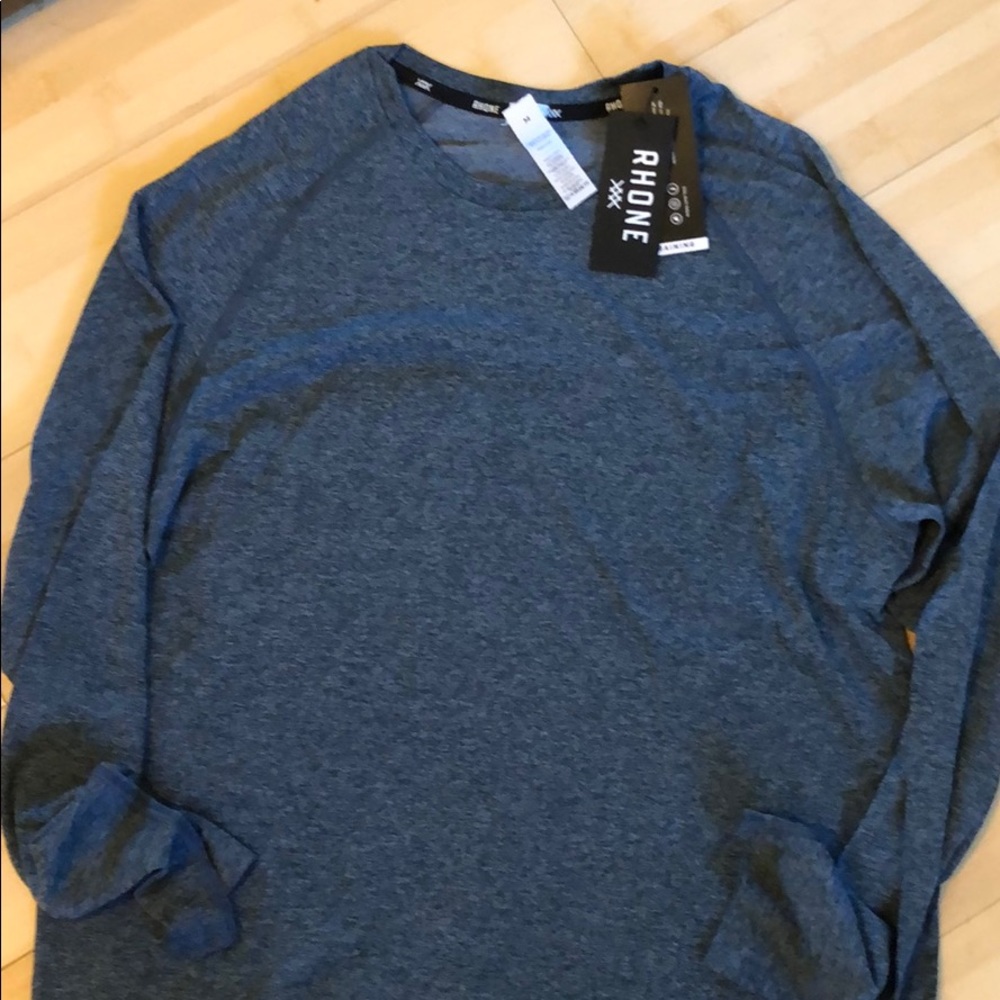 Rhone: new versatility seamless long sleeve